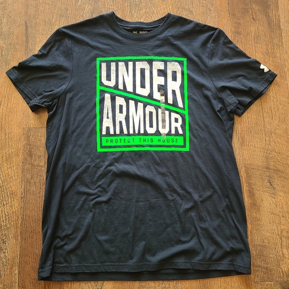 Under Armour Size Large Shirt - Picture 1 of 5
